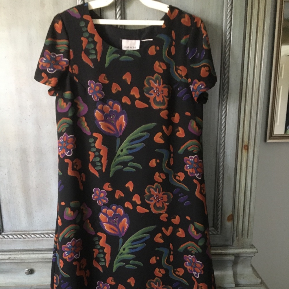Short sleeve black, rust and green summer dress.